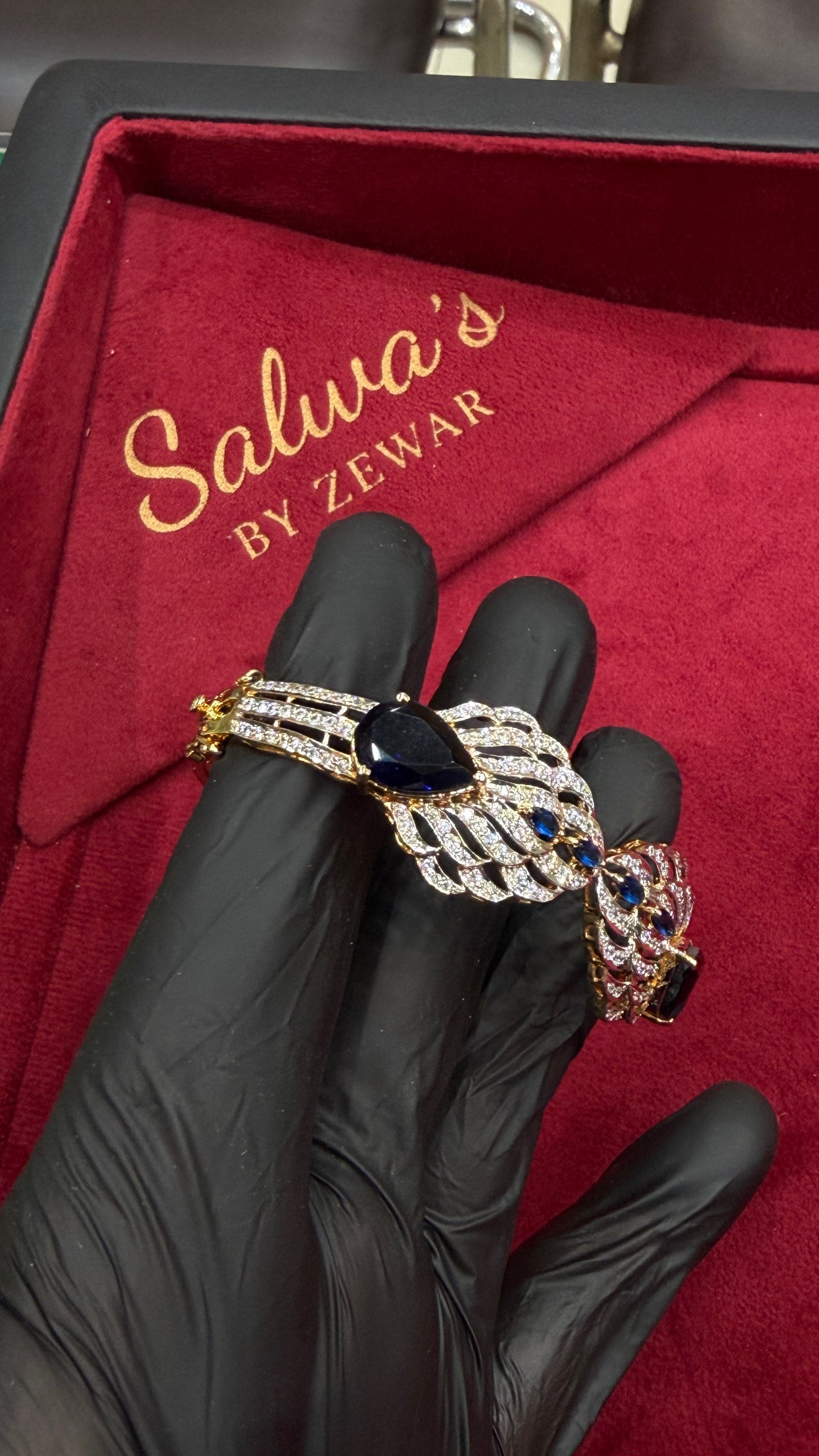 blue sapphire braclet kara