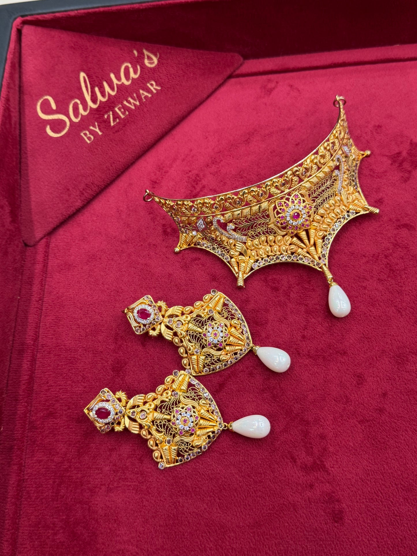 MADRASI COLLAR SET